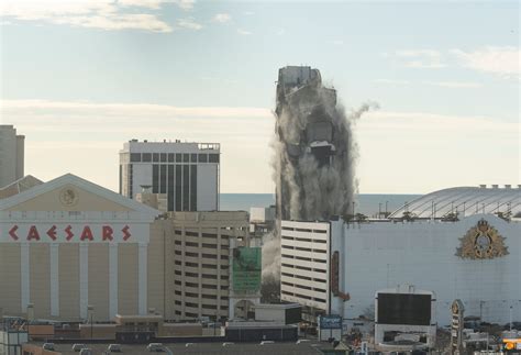 trump world's fair casino|Trump Plaza implosion signals end of an era in .